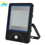 Luna 200W LED Flood Light frontal con sensor de movimiento