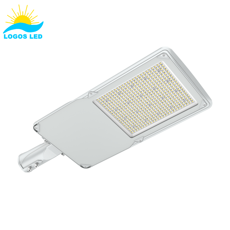 Luci per parcheggi a LED 240W Lampione stradale a LED stellare 4